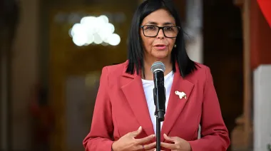 Delcy Rodríguez mueve el tablero en Venezuela: el giro que mira el mercado