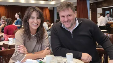 El operativo "centro" 2027: café Santoro-De la Sota y advertencia de Kicillof