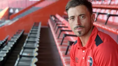 El exjugador que dirigió Maradona en la Selección y podría llegar a Newell’s