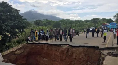 Inundaciones frenan corredor de minerales clave en Angola