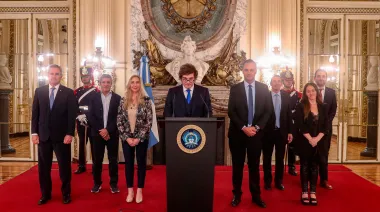 Salariazo: ministros y secretarios se aumentaron hasta un 123%