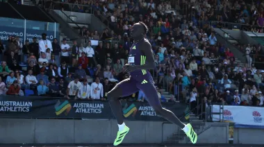 Quién es Gout Gout, el atleta que marcó un récord y superó a Usain Bolt