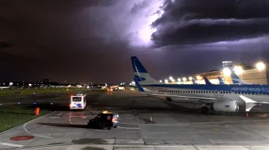 Paro en el SMN por 140 despidos: cuándo se pueden frenar todos los vuelos