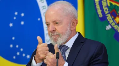 Brasil no recauda lo esperado y Lula queda ante una cuenta difícil