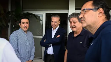 De armar con Macri y Milei a unirse al PJ: el peronismo suma tentáculos