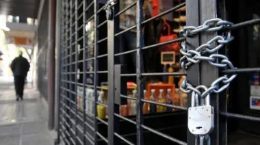 Milei y un dato que golpea a las pymes: el cierre de empresas en enero