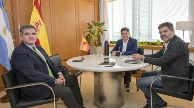 Internaron de urgencia a Carlos Bianco en España y fue operado