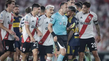 La polémica de River-Boca: ¿fue penal de Blanco a Martínez Quarta?
