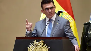 Bolivia reformula su presupuesto 2026 y admite un cuadro económico más frágil
