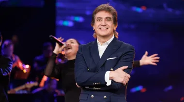 La foto de la reunión de Dante Gebel con un intendente peronista de PBA