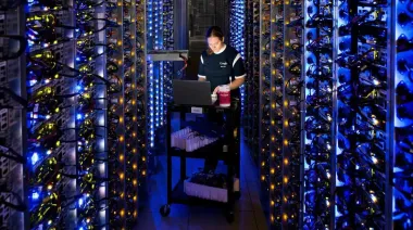 Argentina mira de reojo: la ley chilena de IA puede pegar en medios y creativos