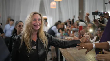 Karina arma la provincia