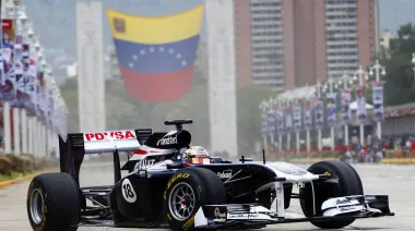 Pastor Maldonado, Hugo Chávez y Toto Wolff: el show de F1 que salió mal