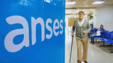 ANSES paga hoy jubilaciones y desempleo: quién cobra este lunes 27 de abril
