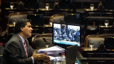 Adorni en Diputados: uno por uno, los jefes de Gabinete "cumplidores" desde 2003