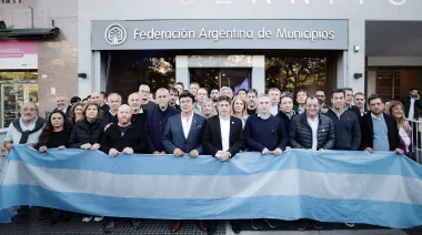 Milei y Pettovello, bajo presión de Kicillof por $220.000 millones para el SAE