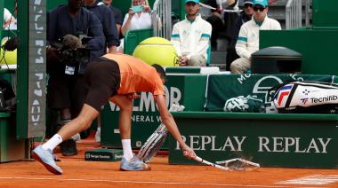 Medvedev, humillado en Montecarlo: doble 6-0 y furia con la raqueta