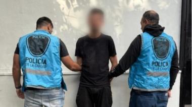 Un colombiano se hacía pasar por tenista para robar departamentos en CABA