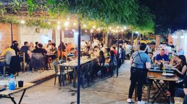 Rosario: comieron, no pagaron, fueron escrachados y se arrepintieron