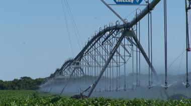 Gobierno nacional baja el IVA del riego al 10,5% y busca acelerar inversiones