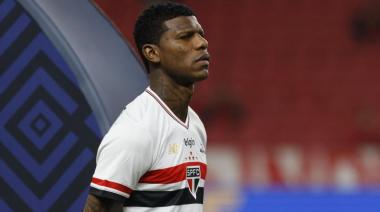 Robert Arboleda se fugó del São Paulo y evalúan rescindir su contrato