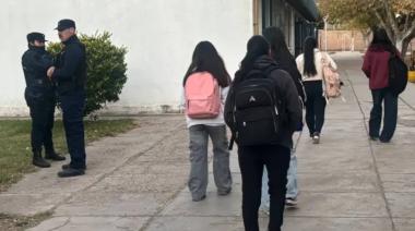 Mendoza: detienen a la madre del adolescente que llevó un arma a una escuela