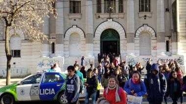 La Plata: identifican a 30 menores por actos intimidatorios en escuelas