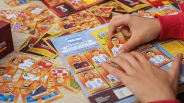 Por qué la FIFA rompió con Panini: el negocio detrás de las figuritas