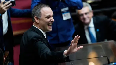 Adorni vuelve a hablar y el Gobierno construye su propia versión de los hechos