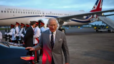 Bermuda lanza una estampilla histórica por la visita del rey Carlos III