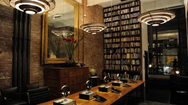 Audible abre en Nueva York una librería sin libros y apuesta a los sentidos
