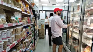 Abril trajo alivio: la inflación habría bajado fuerte según mediciones privadas