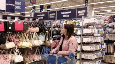 Importados más baratos en La Plata: el dato que buscás para ahorrar en ropa