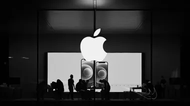 El App Store de Apple, otra vez en la mira: Rave pide volver al iPhone