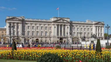 Buckingham Palace, Clarence House y Castillo de Windsor: así se mueve hoy la Corona