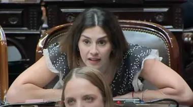 Karina Milei y Andrea Juárez, en el centro de la denuncia penal de Marcela Pagano