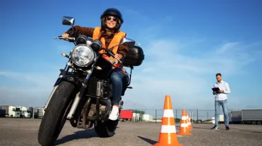 La ANSV lanza una matrícula nacional para instructores de motos