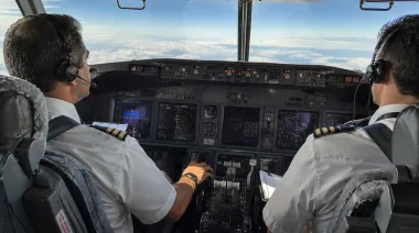 ANAC: la nueva norma que cambia los cursos de pilotos y tripulantes en Argentina