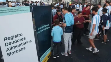 A partir de ahora, ir a la cancha está prohibido para deudores alimentarios