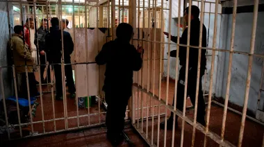 Más de 12 mil presos y 5 mil esperando cupo: el colapso complica a las cárceles