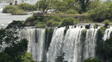 Iguazú, Nahuel Huapi y Perito Moreno: nuevas tarifas para los parques nacionales