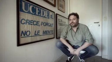 Por qué el Gobierno quiere saltearse a la prensa y ganar audiencia online