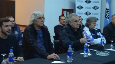 CATT contra Milei: el conflicto que puede frenar servicios y encarecer viajar