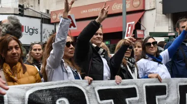 Plaza de Mayo fue una señal: el sistema público de salud atraviesa su peor momento