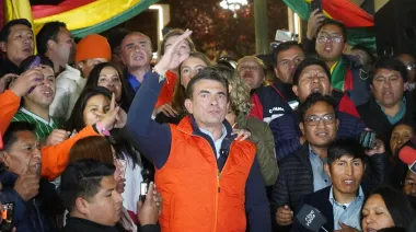 Bolivia rompe el tablero regional entre Petro y Milei