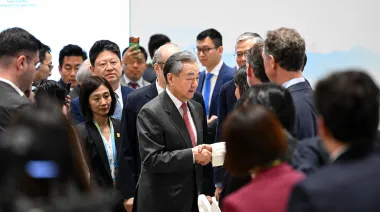 China mueve APEC: Argentina mira un déficit de USD 8.155 millones