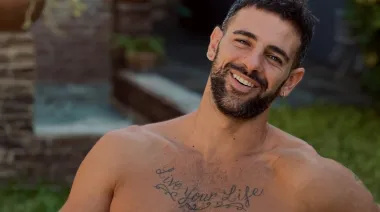 Las imágenes hot de Juanchi Busilachi, el argentino en el que Ricky Martin puso los ojos