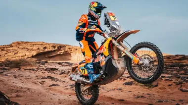 Luciano y Kevin Benavides brillan en el inicio del Desafío Ruta 40