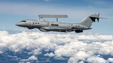 De Boeing a Saab: Canadá cambia defensa por autonomía