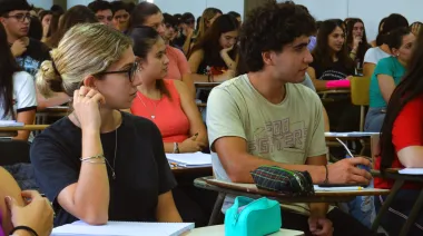 Becas Progresar en la mira: por qué Diputados presiona a Capital Humano y ANSES